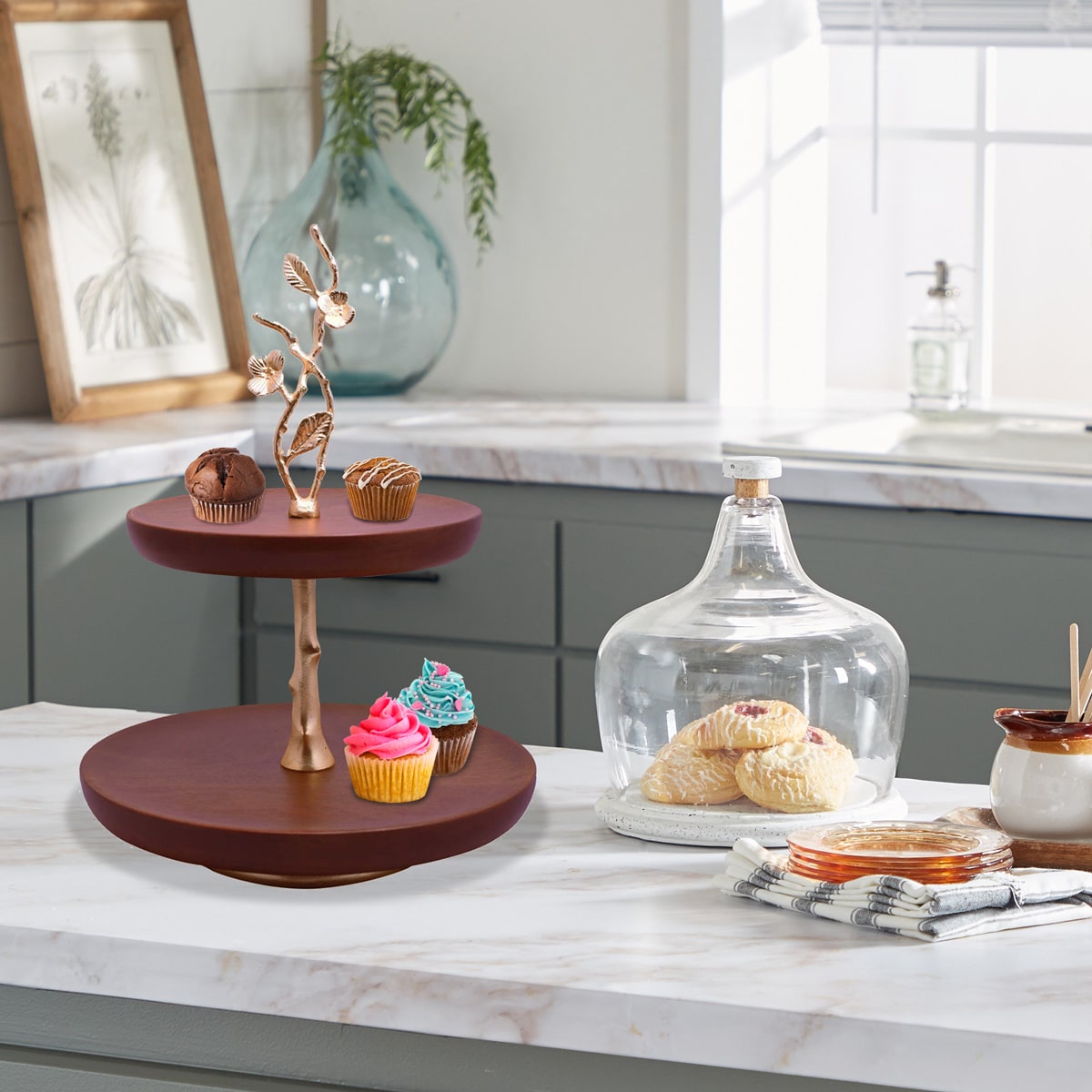 2 Tier Wood Cake Stand by Decozen