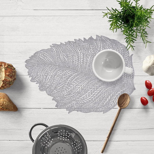 Leaf Cut Out Vinyl Placemats - Set of 6 by Decozen