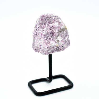 Natural Stones Display on Metal Base by Whyte Quartz