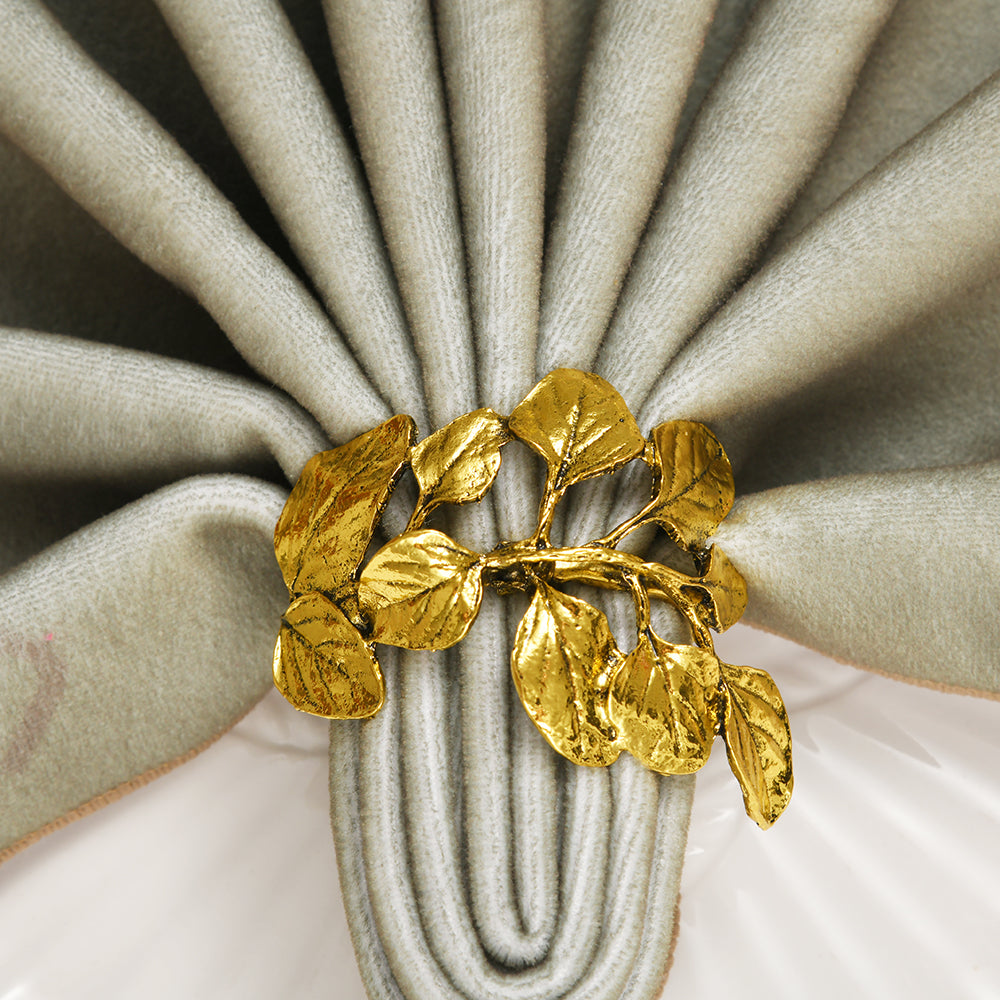 Napkin Rings in Gold Leaf Design by Decozen