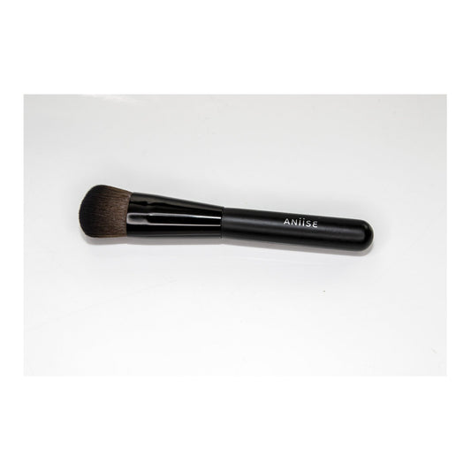 Contouring Makeup Brush by Aniise